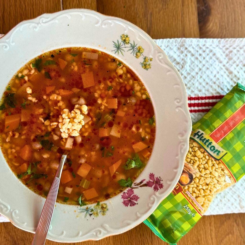 Supă de fasole cu răzălăi 1 Supă de fasole cu răzălăi